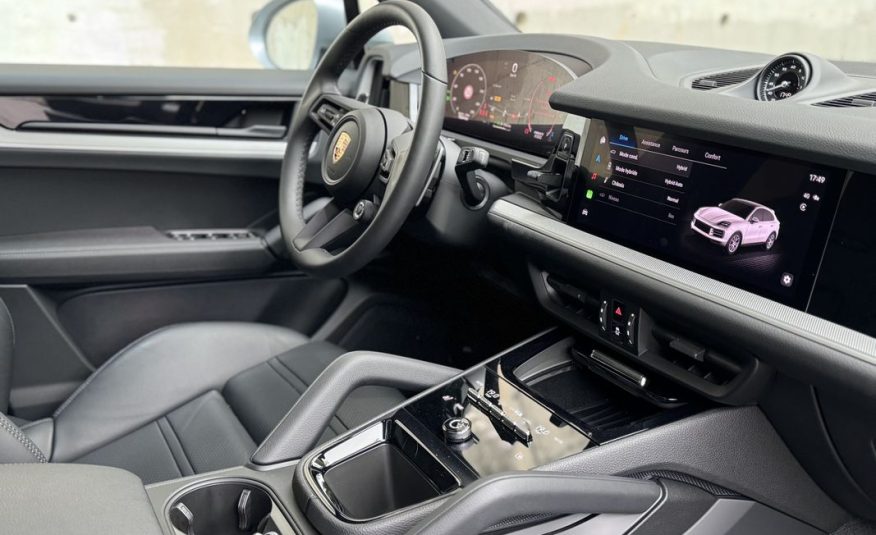 Porsche Cayenne Coupe 3.0 V6 470ch E-Hybrid – Sport Design -Attelage