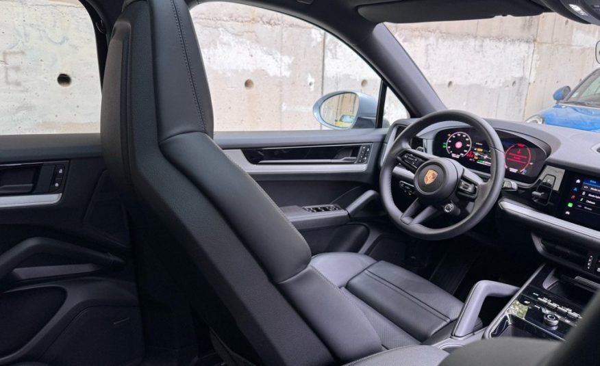 Porsche Cayenne Coupe 3.0 V6 470ch E-Hybrid – Sport Design -Attelage
