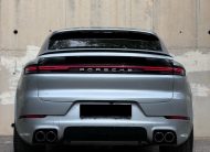 Porsche Cayenne Coupe 3.0 V6 470ch E-Hybrid – Sport Design -Attelage