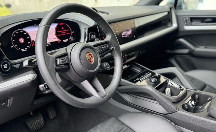 Porsche Cayenne Coupe 3.0 V6 470ch E-Hybrid – Sport Design -Attelage